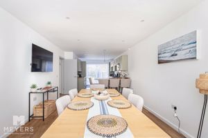 Photo 21- click for photo gallery